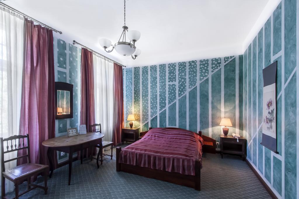 Palac Nieznanice Zabytek Goscinny Ze Spa Szoba fotó